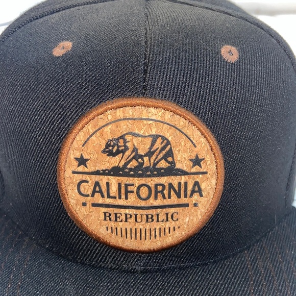 SnapBack hat - Picture 2 of 8